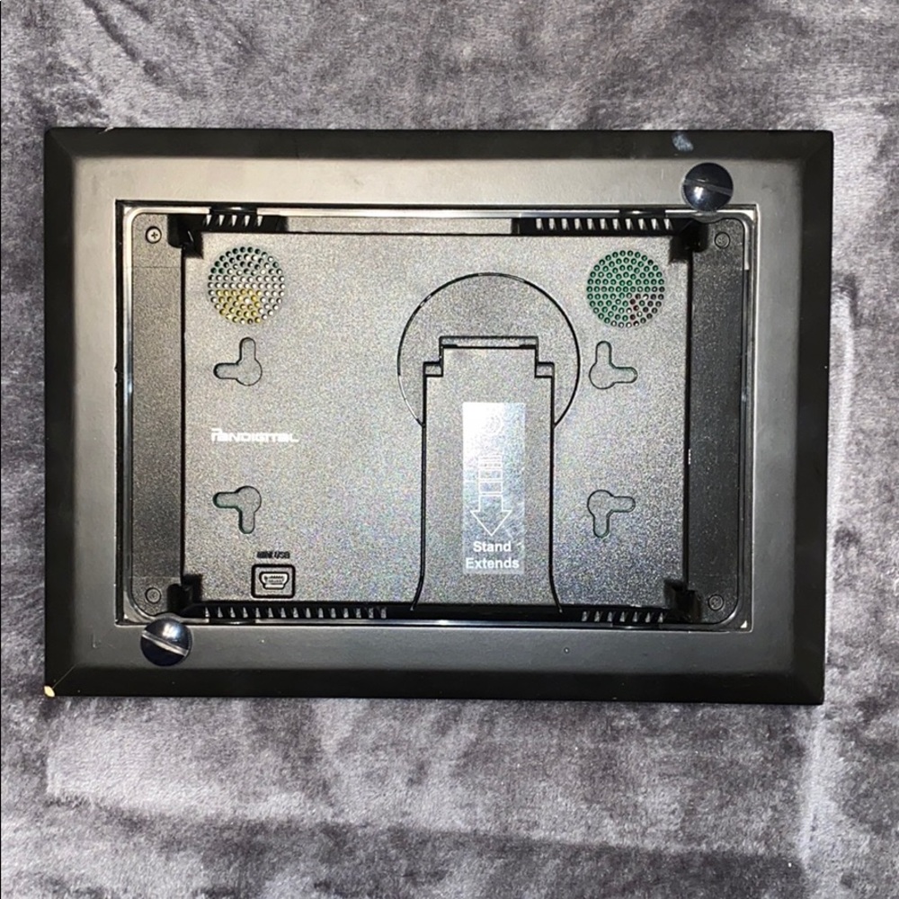 Digital Picture Frame - Picture 4 of 8